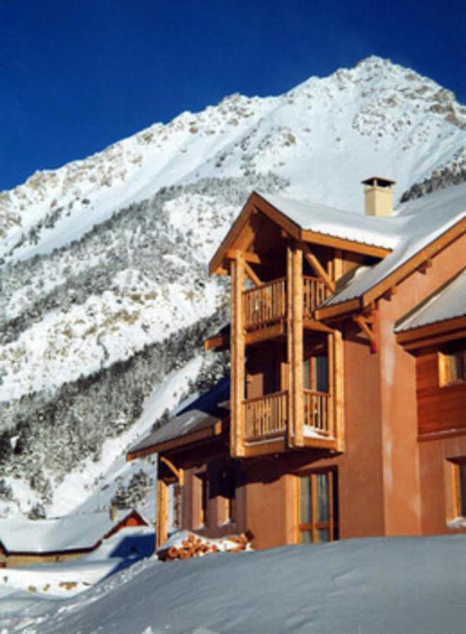 Le Barlet23 Pers Hameau Des Chazals Nevache Hautes Alpes Névache Exterior foto